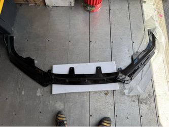 Universal bumper lip three-piece