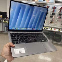 MacBook Air M2 8gb Ram 256gb SSD 