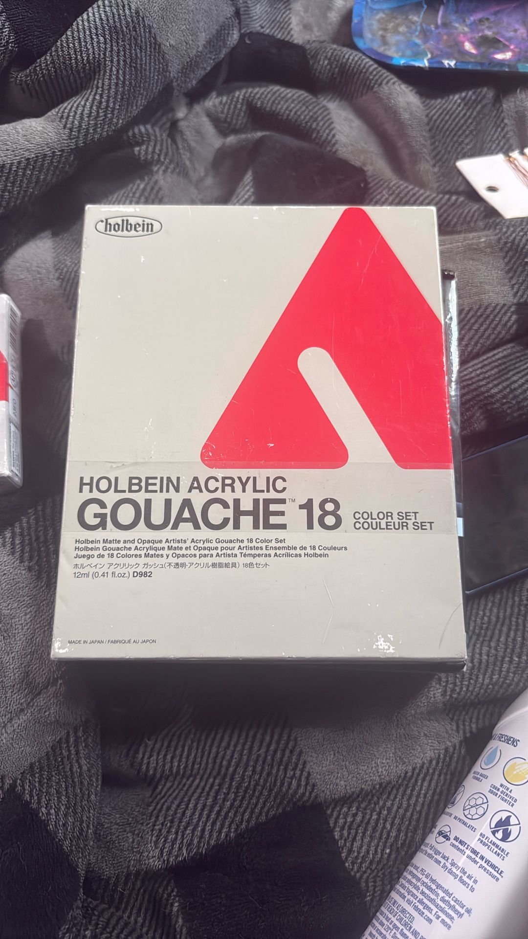 Holbein Acrylic Gouache 5+18 Color Set