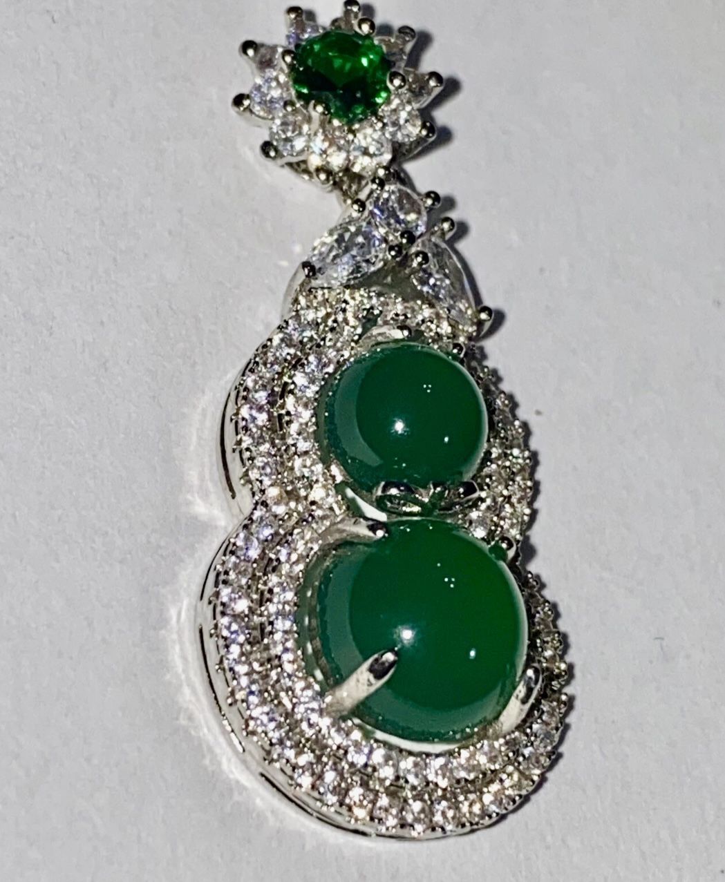 Cert'd Untreated Green Nature Grade A agate Chalcedony Pendant gourd