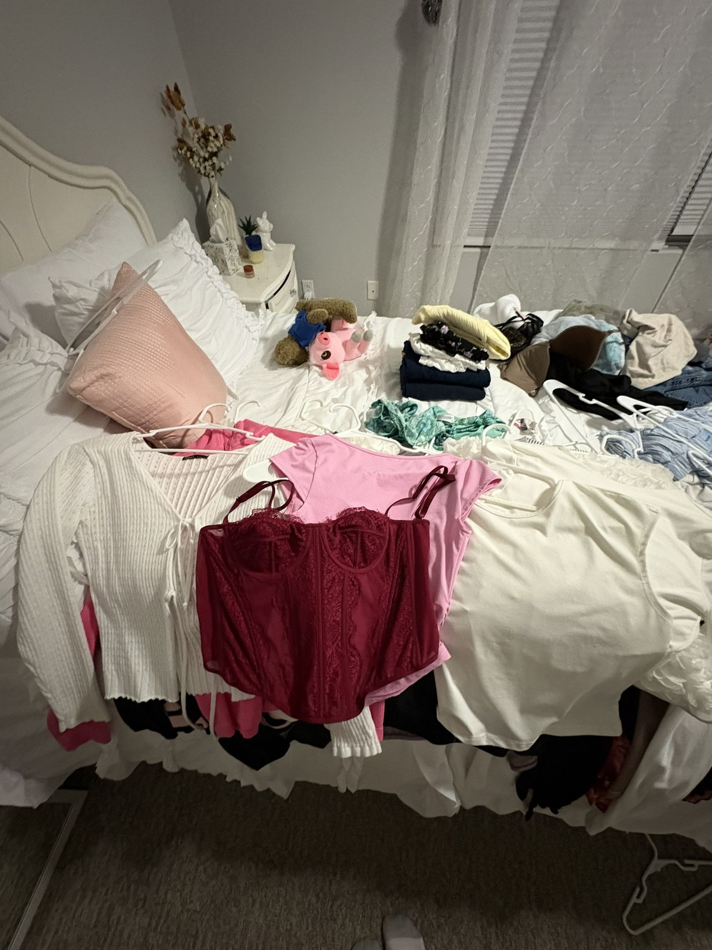 CLOTHES