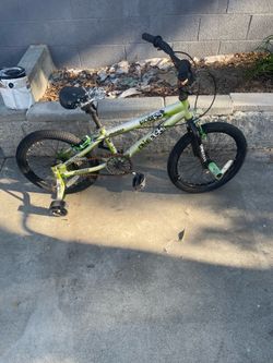 Green kids bike $20