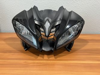 2016 Yamaha YZFR6 YZF R6 OEM HEADLIGHT UPPER FAIRING PLASTIC