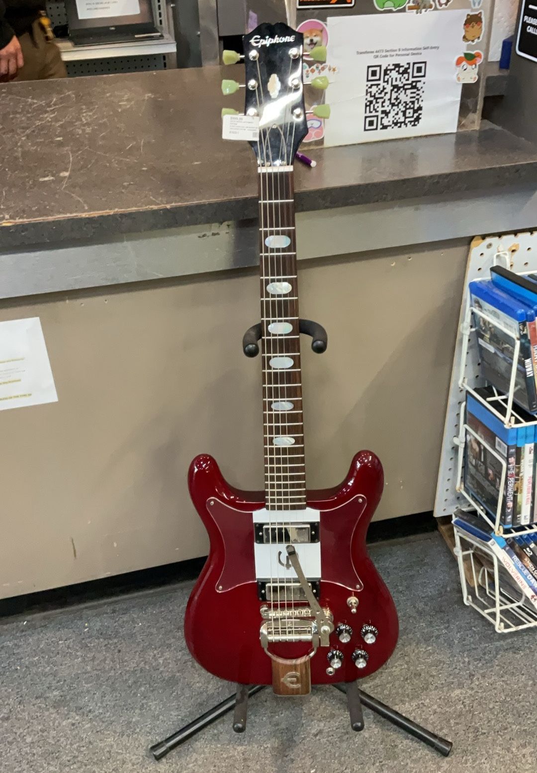 Epiphone Crestwood Custom1962 ReIssue electric guitar with certs!