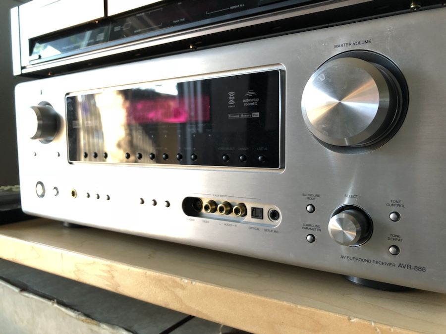 Denon AVR-886S - Audio / Video 7.1 Channel Receiver