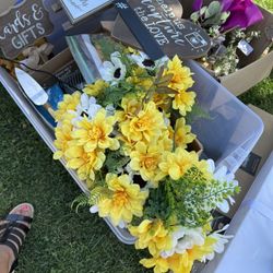 Wedding Items 