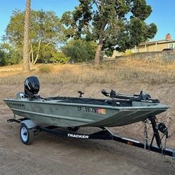 14Ft Tracker Grizzly  Mercury 25   4-Stroke 