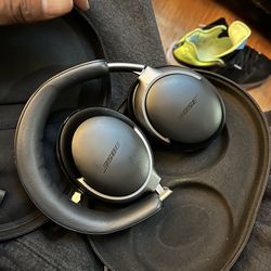 Bose Noise Cancellation Headphones