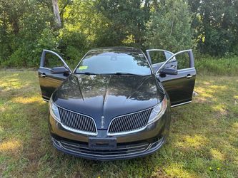 2015 Lincoln MKS