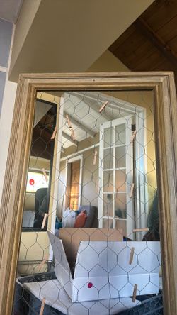 Frame With Clips For Pictures 4feet By 2feet