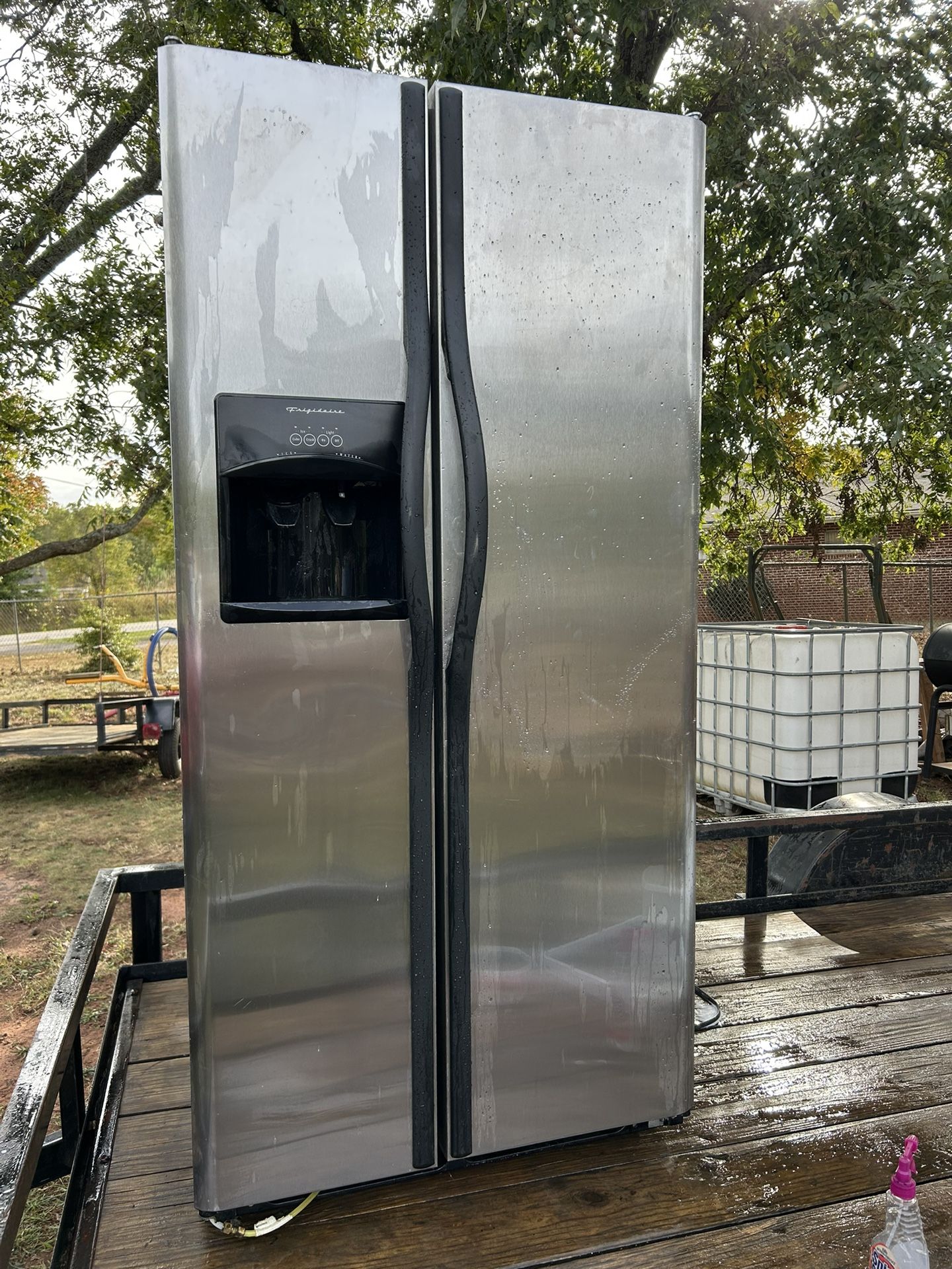 Frigidaire Side By Side Refrigerator