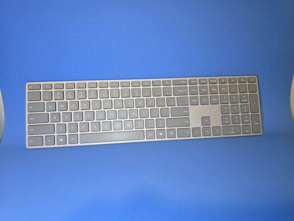 Microsoft Surface Pro Keyboard - Gray New