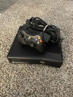 Xbox 360 Slim With Games