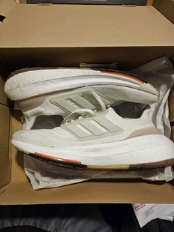 Adidas Ultraboost Size 13 Men NONDYE/LINGRN/WONTAU