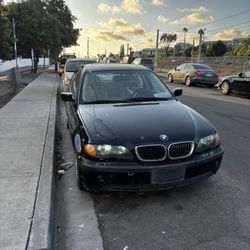 2002 BMW 325i