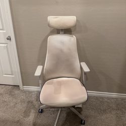White Gaming/office Chair 