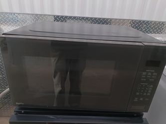 G.E Countertop Microwave