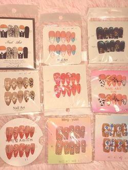 Press on nails