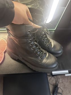 Women’s Boots