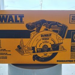 DeWalt XR Reciprocating Saw And DeWalt 6 1/2 Brushless Circular Saw Brand New 