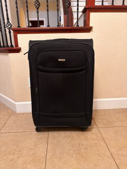 Set of Two Samsonite Luggage’s