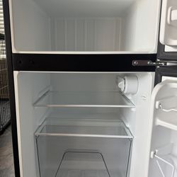 Whirlpool Mini Fridge 