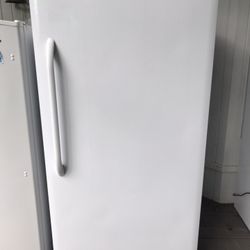 Free Delivery -2018 Frigidaire 19 Cu .ft Freezer . 