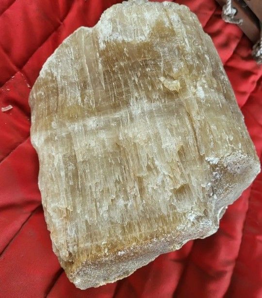 XXLarge 50lbs honey calcite crystal