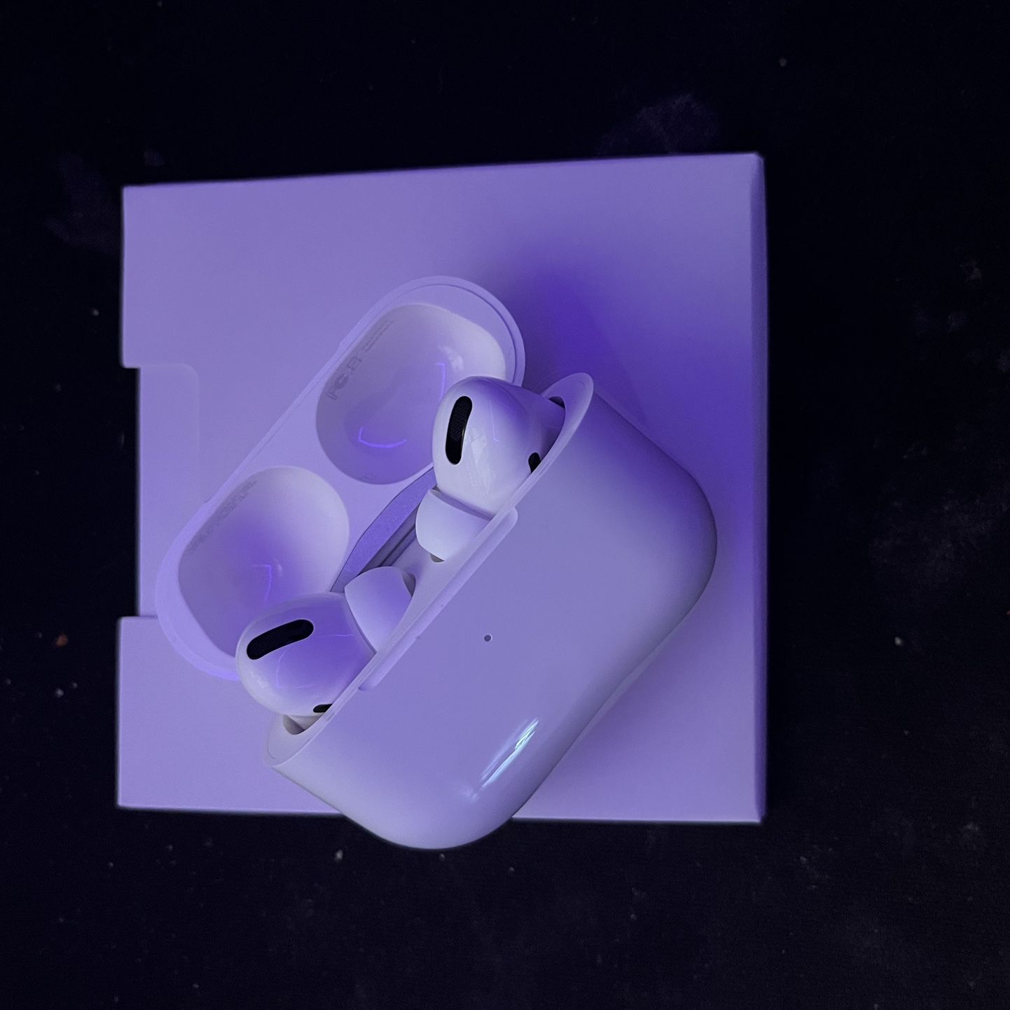 Apple AirPods Pro 1st Generation (OBO) 