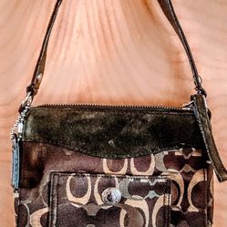 Coach Classic Logo Mini bag 