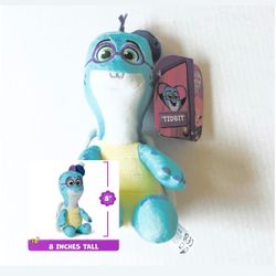 Vida the Vet 8” Tidbit Plush