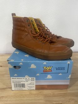 Vans Disney Toy Story Sk8 Hi : Woody Size (M)9/(W)10.5