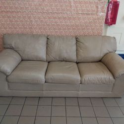 Tan Leather Couch With Queen Size Pull Out Bed