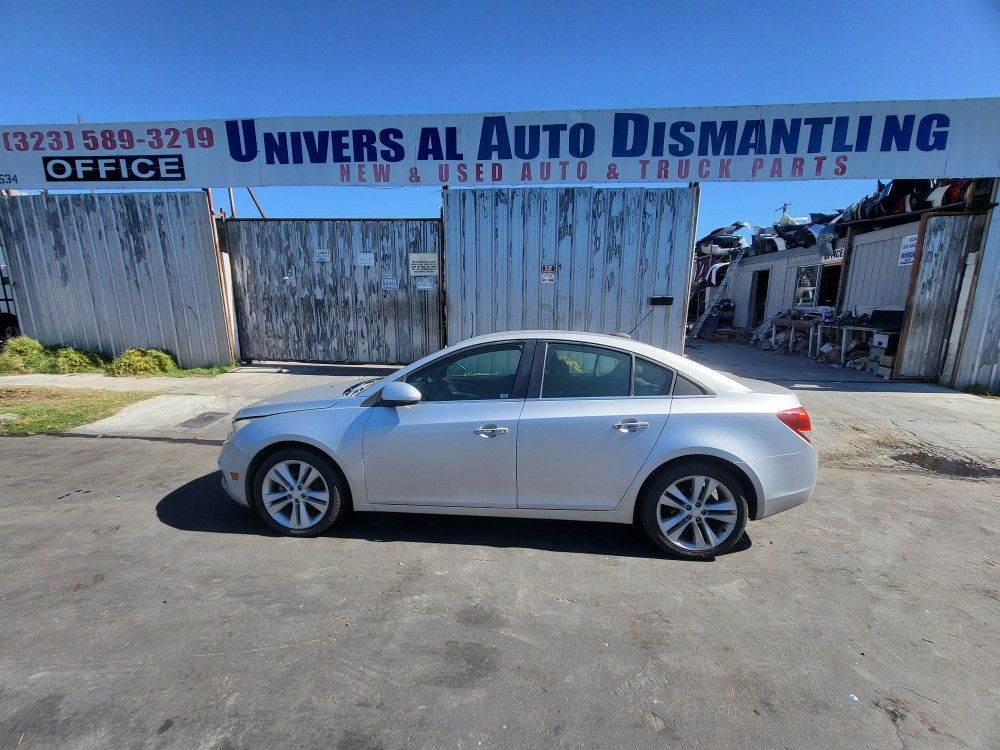 2015 Chevy Cruze LTZ Sedan FWD 1.4L Automatic Parts Out 