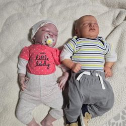  Bebés Realistas 