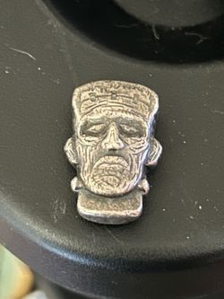 999 fine silver sculpture 1 1/2 ounces