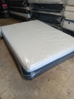 🔥🔥🔥 $249 Cali King memory foam available $249 🔥🔥🔥