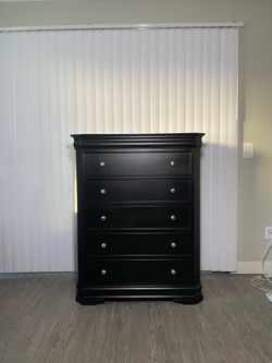 Black dresser