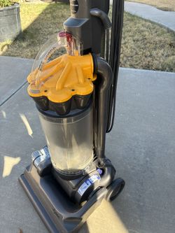 Dyson DC33. $51