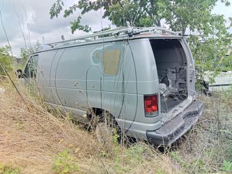 Auto Parts 2006 Ford E150 5.4L