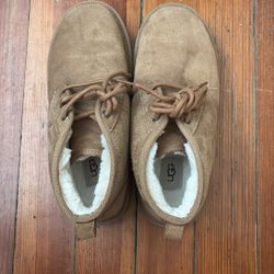 Men’s UGG Boot Brown Size 9