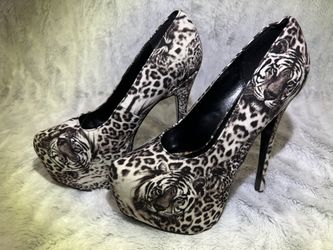High Heel Platform Pump “White Tiger Cheetah Suede” 8.5