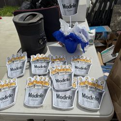 party Supplies centerpieces