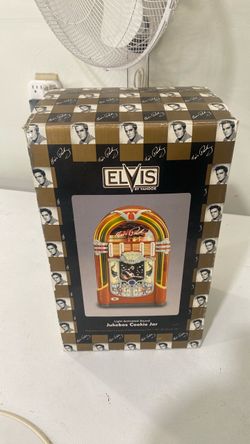 Rare Elvis Presley by vandor juckbox cookie jar