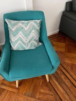 Brooks Tufted Flannel Upholstered Chair