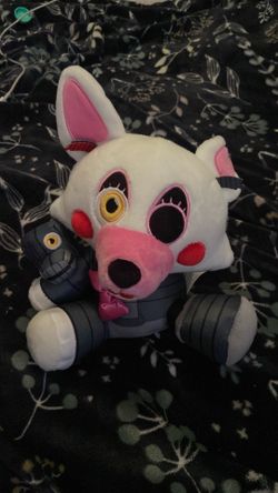 Fnaf mangle plush from five nights at Freddy’s