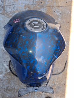 02 03 Honda CBR954RR 954 Gas Tank Fuel Petrol Cell 954RR
