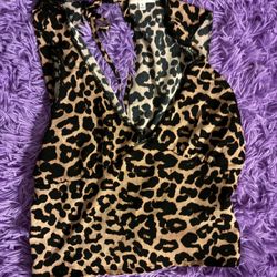 Leopard Print V Top 