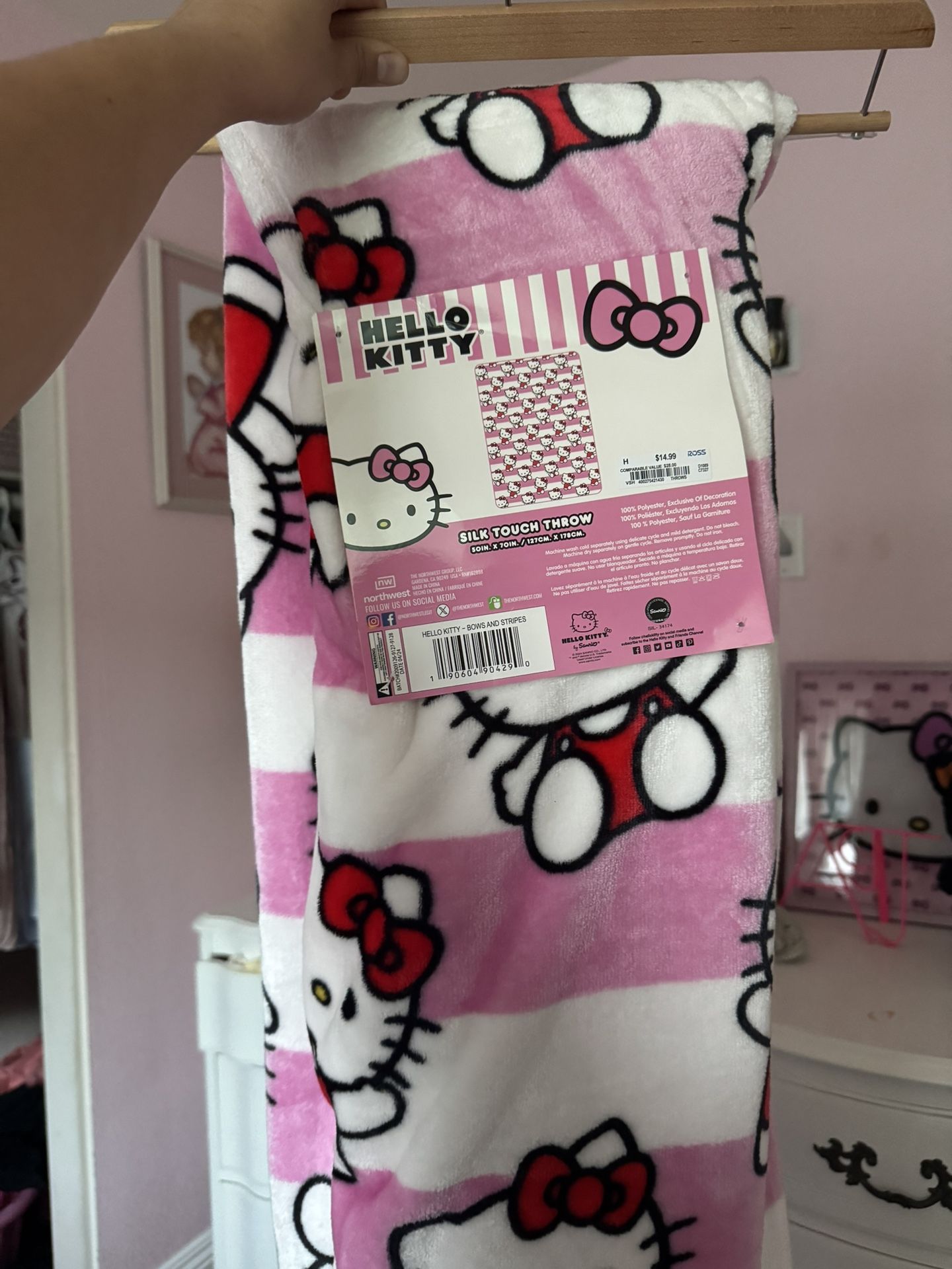 Hello Kitty blanket 