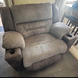 Rocking Recliner 
